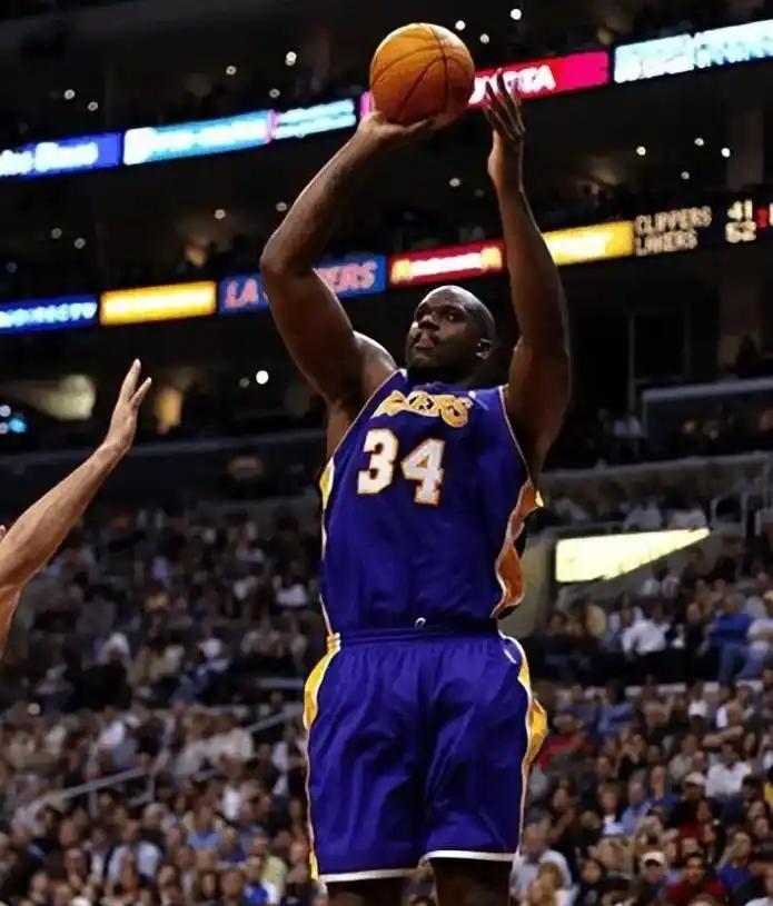 对抗方向 对抗方向